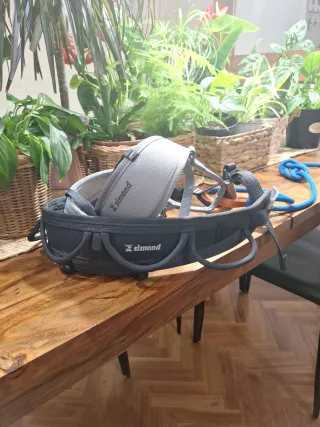 Arnés de escalada Simond S-M