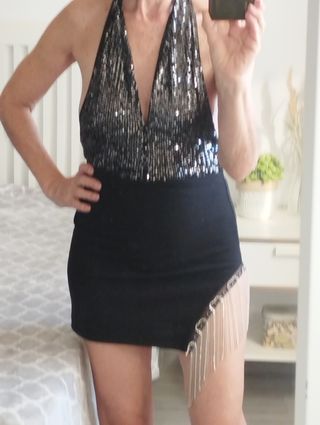 Body lentejuelas plateadas y negro