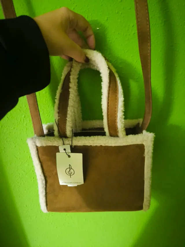 Bolso borreguito marrón nuevo con etiqueta