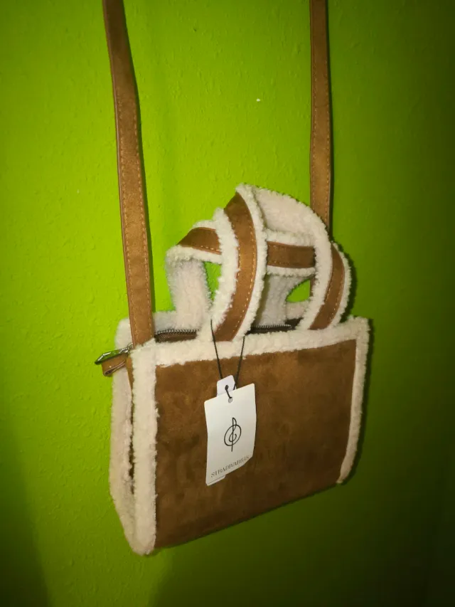 Bolso borreguito marrón nuevo con etiqueta