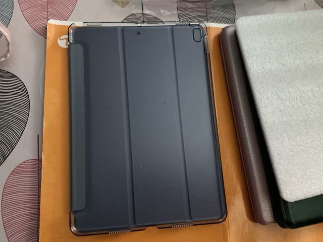 Capas para iPad 4ª Geração (3 unidades)