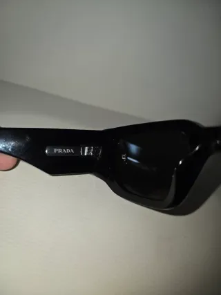 Gafas de sol Prada negras