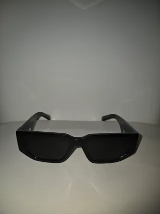 Gafas de sol Prada negras