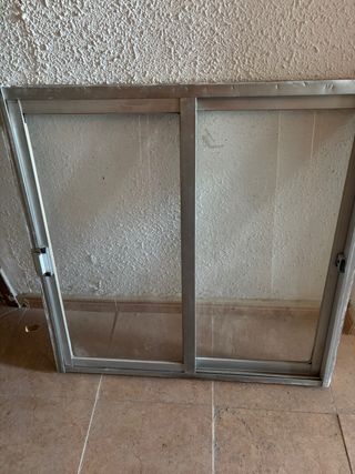 Ventana corredera de aluminio 1Mx1M