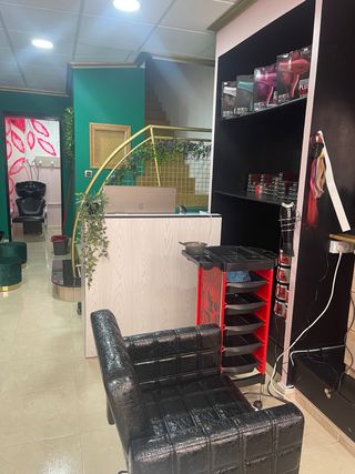 Liquidación Peluquería: Muebles y Accesorios