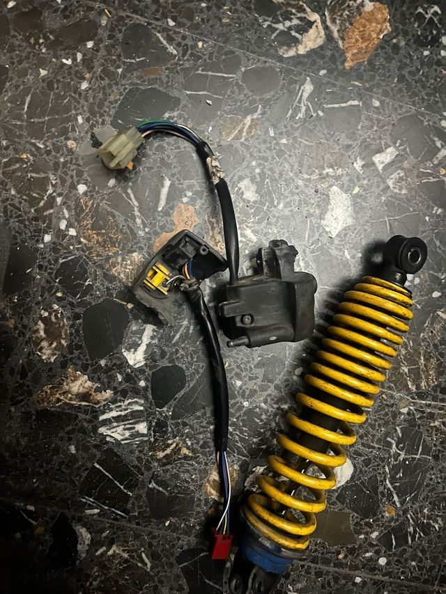 Piñas Aerox (Manillar)