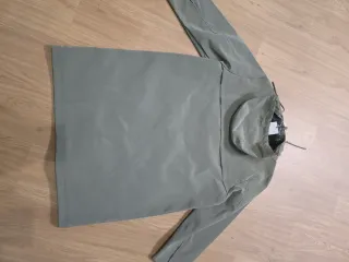 Chubasquero Zara Verde Oliva