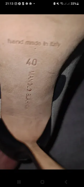 Manolo Blahnik tacones lunares beige y azul