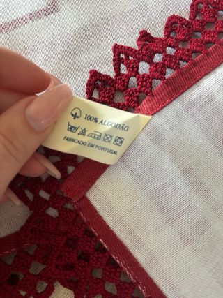 Toalha de mesa algodão e renda manual 67x68