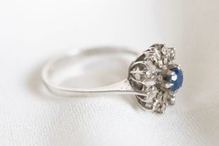 Anillo Oro 18k Zafiro y Diamantes