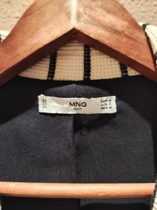 Americana Mango rayas blanco y negro