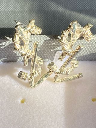Orecchini YSL dorati