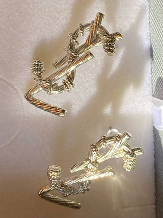 Orecchini YSL dorati