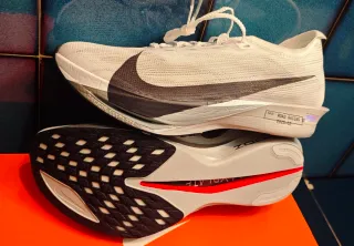 Zapatillas Nike Streakfly 2. Talla 42