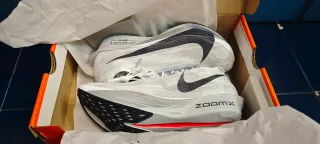 Zapatillas Nike Streakfly 2. Talla 42