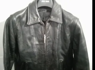 Chaqueta de cuero Chevignon Negra