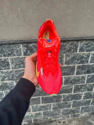 Nike ZoomX Vaporfly NEXT% 4