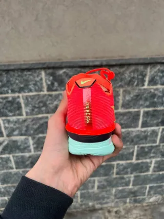 Nike ZoomX Vaporfly NEXT% 4