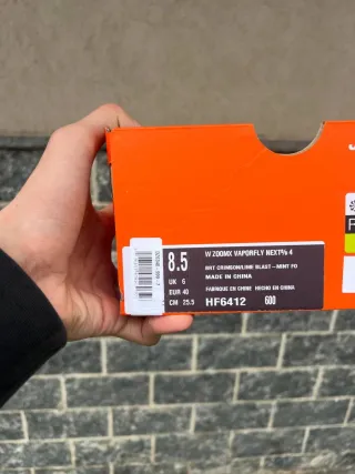 Nike ZoomX Vaporfly NEXT% 4