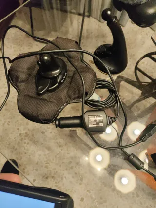 Navegador GPS Garmin nüvi 67