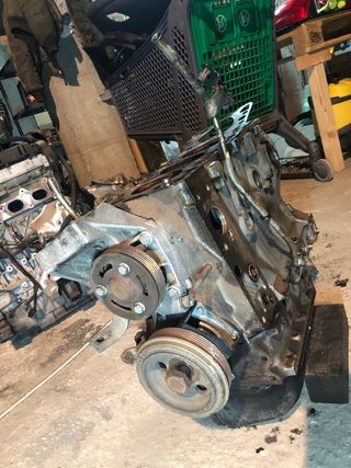 Bloque motor iveco 2.8 hdi