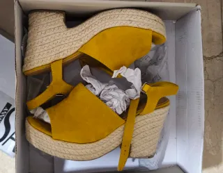 Zapatos de tacón y cuña Talla 38