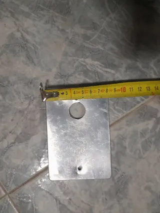 Embellecedores mecanismos persianas antiguos.