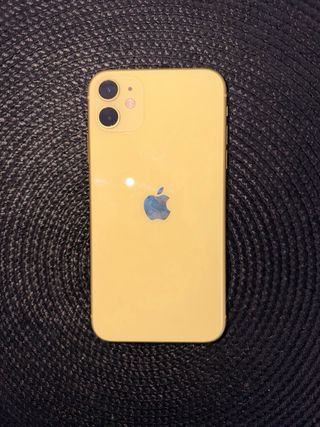 iPhone 11 64GB Dorado