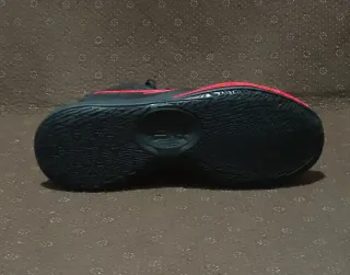 Zapatillas Nike Kyrie Low 5 Negro/Rojo