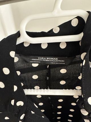 Vestido Zara lunares negro y blanco