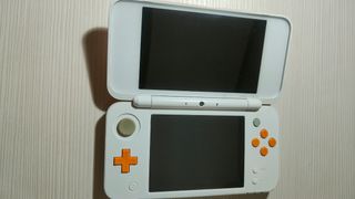 Nintendo 2DS XL Bianco