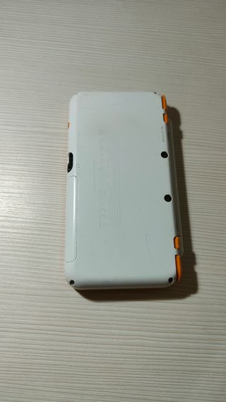 Nintendo 2DS XL Bianco