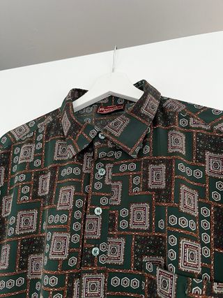 Camisa Vintage Manga Corta Estampada Y2K