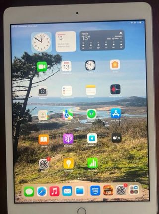 iPad Air 8ª Gen 32GB Plata