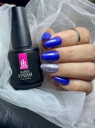 Servicio de Manicura y Pedicura