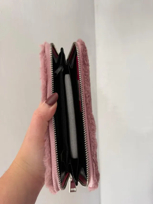 PORTAFOGLIO ECOPELLICCIA ROSA