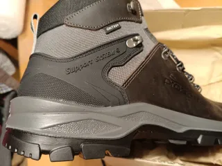 Botas Prosetra Anti agua y Frío. Excelente calidad