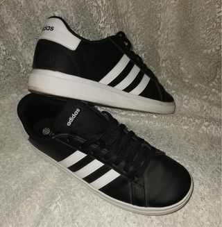 Scarpe Adidas da donna in ottime condizioni