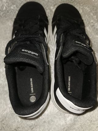 Scarpe Adidas da donna in ottime condizioni