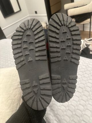 Chanclas Gucci Negras Tiras Verdes y Rojas