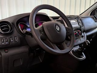Renault Trafic FURGON 27 2.0 DCI 120CV L1 H1