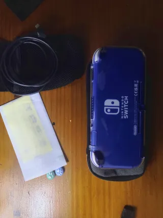 Nintendo Switch Lite Blu
