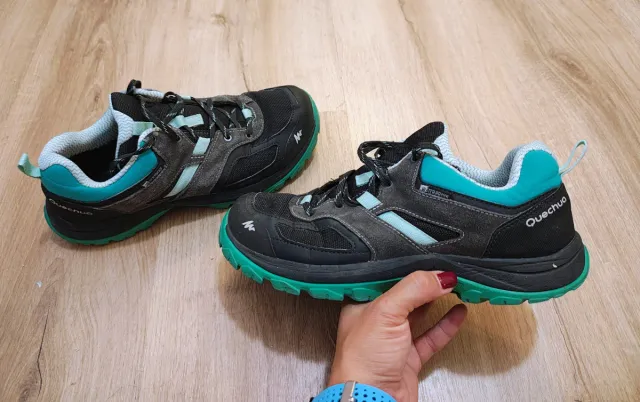 Zapatillas Trekking Quechua Talla 39