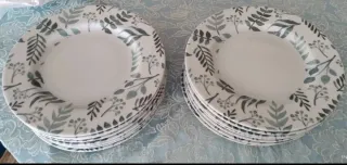 20 piatti piani decorati