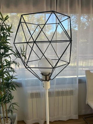 lampara de pie estilo industrial