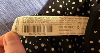 Falda corta con volante