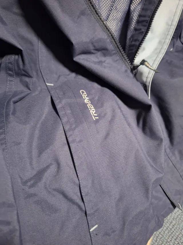 Chubasquero Decathlon Talla M