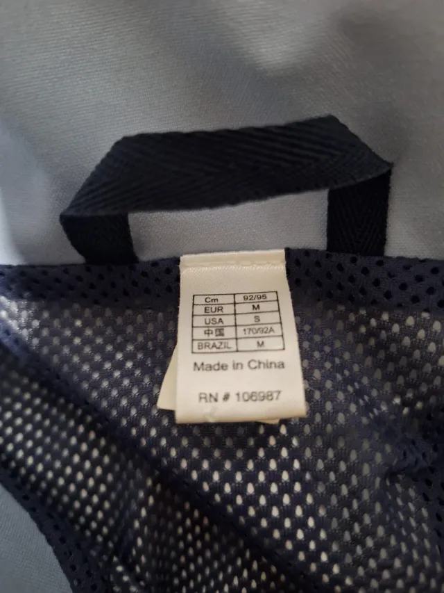 Chubasquero Decathlon Talla M