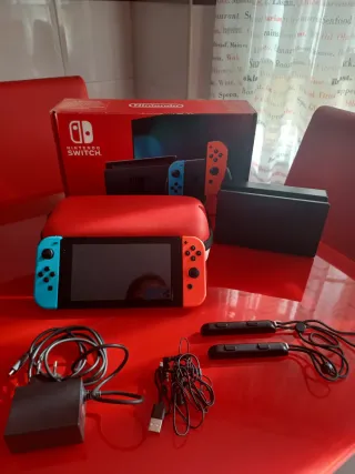 Nintendo Switch Rojo/Azul