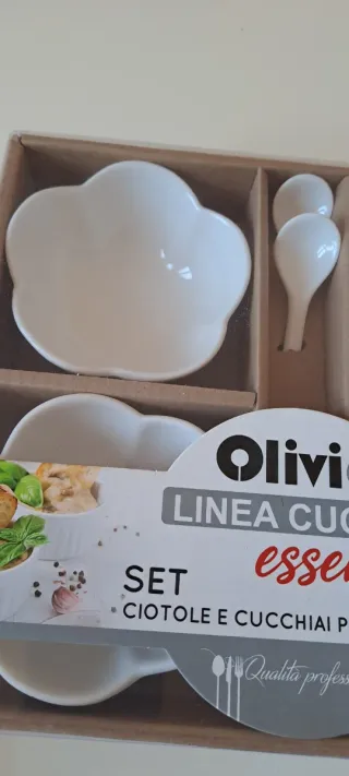 Set 4 Ciotoline e Cucchiaini Olivia
